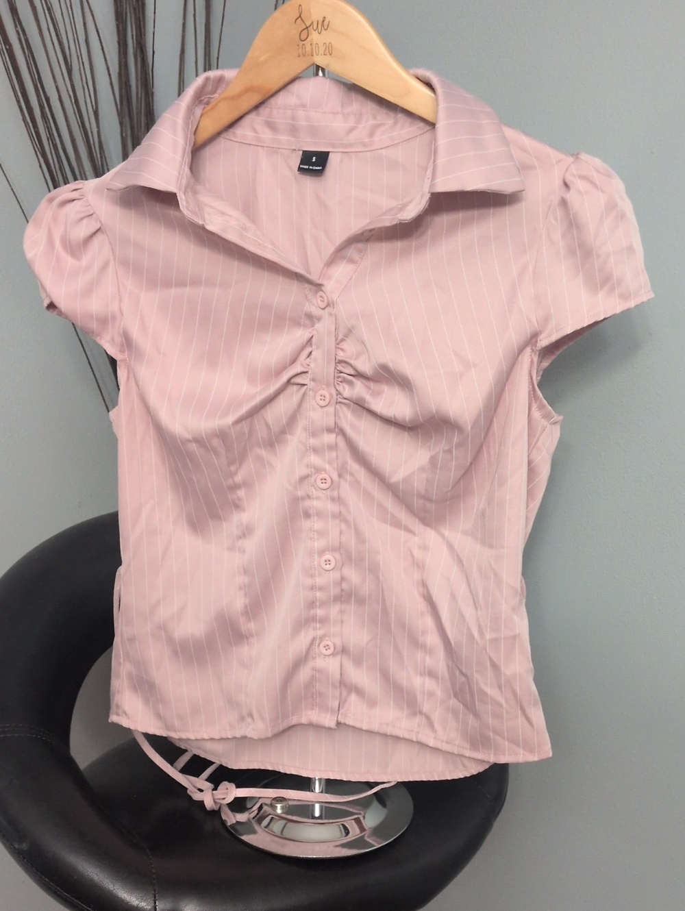 SHEIN Light Pink Pinstripe Short-Sleeve Button Down Blouse